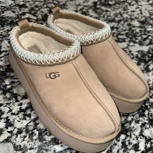 UGG TAZZ SAND